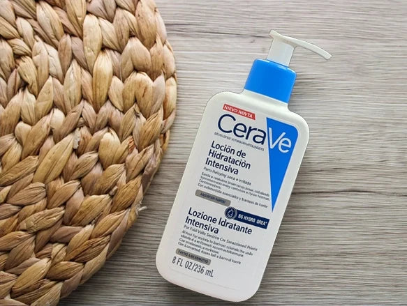 Cerave Intensive Moisturizing Body Lotion for Dry to Very Dry Skin + Itch Relief 237ml