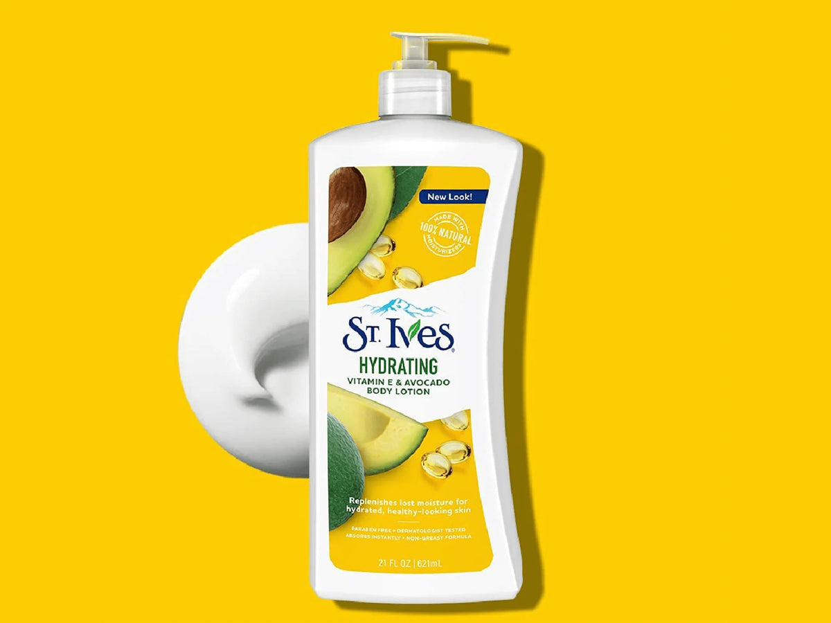 St. Ives Hydrating Vitamin E and Avocado Body Lotion 621ml